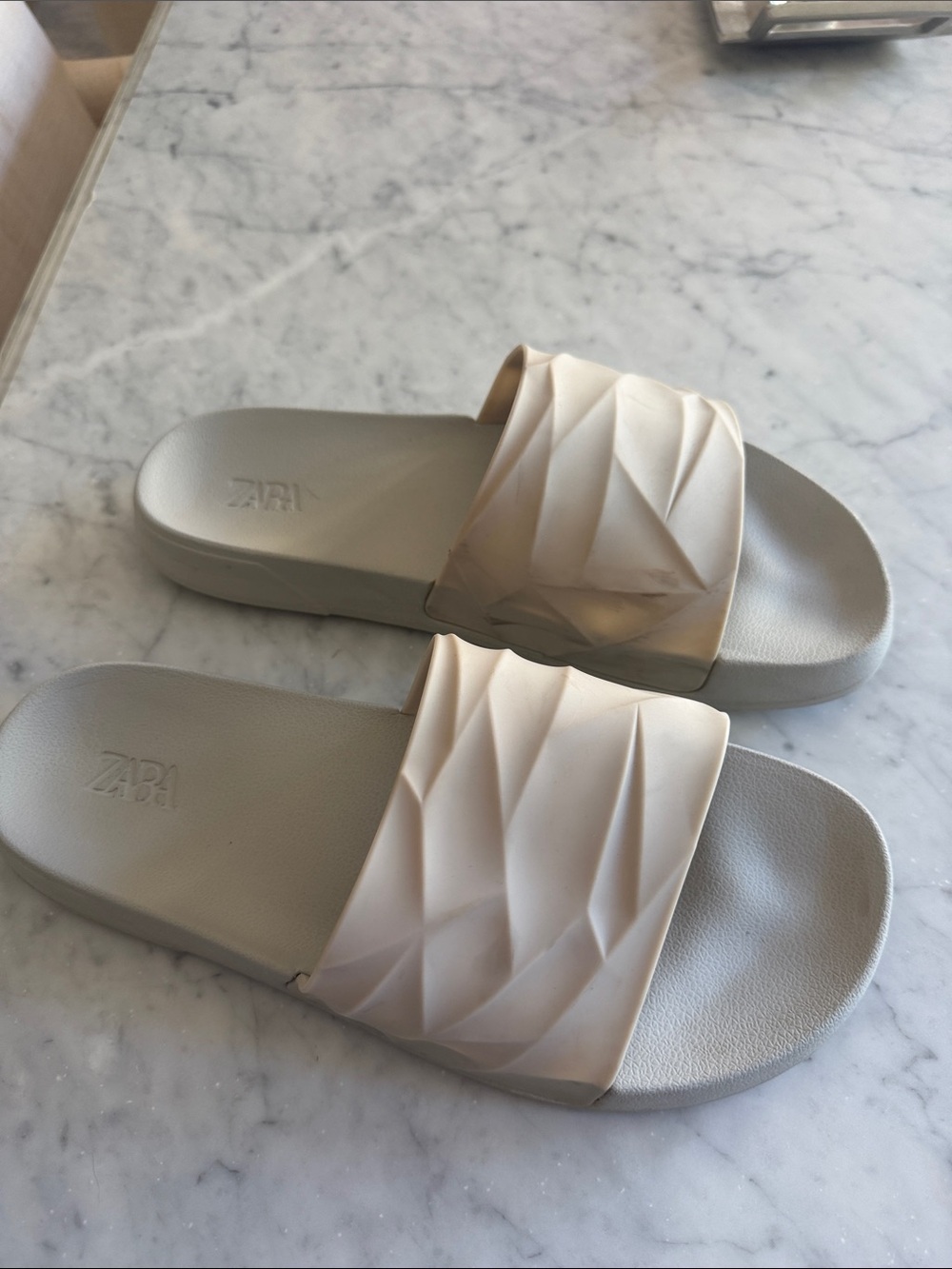 ZARA Sculpted Cream Slide Sandals size 45 /men's 12